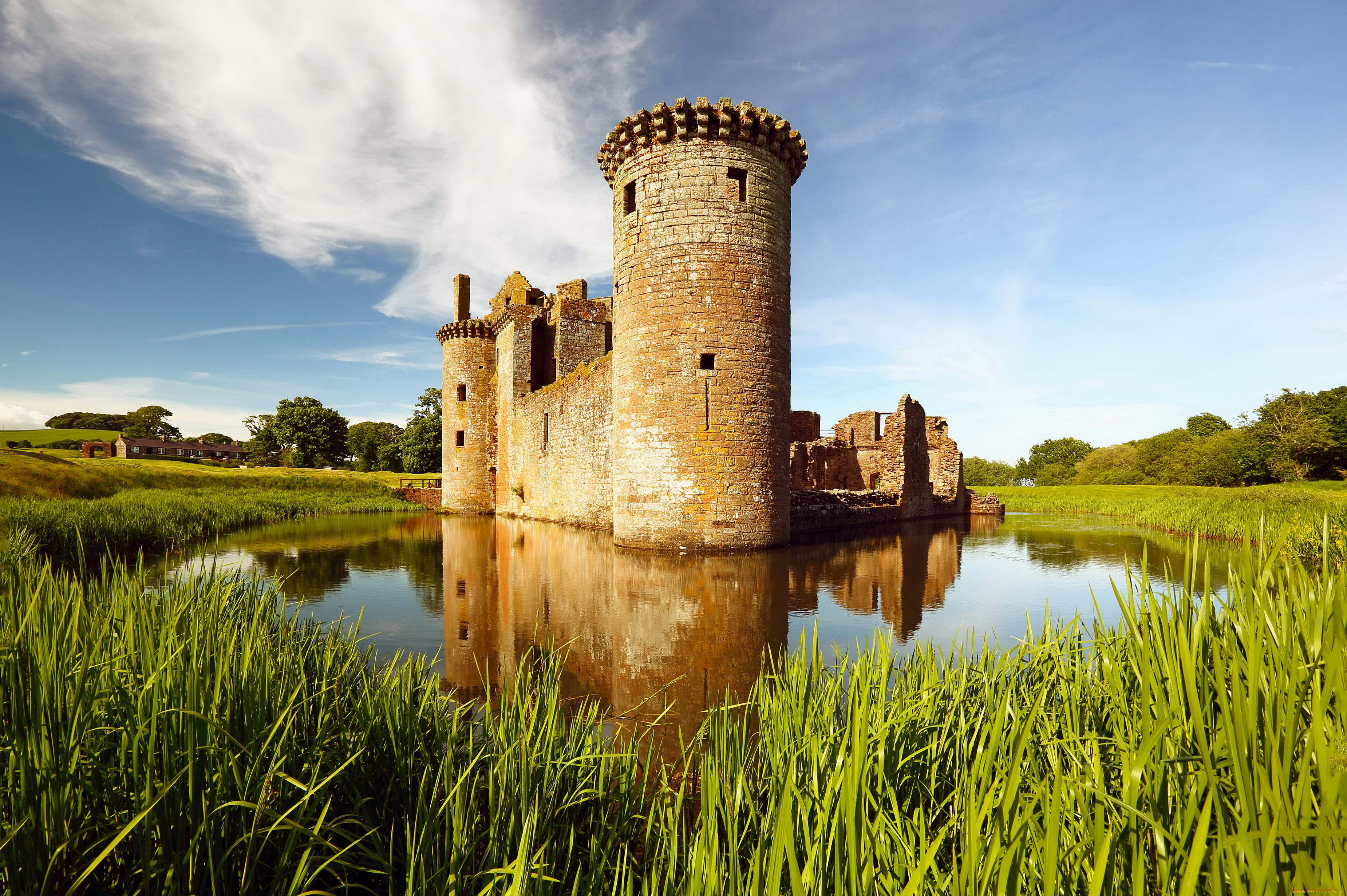 caerlaverock castle  scotland, ,  , dumfrieshire, castle, , scotland, caerlaverock, , 